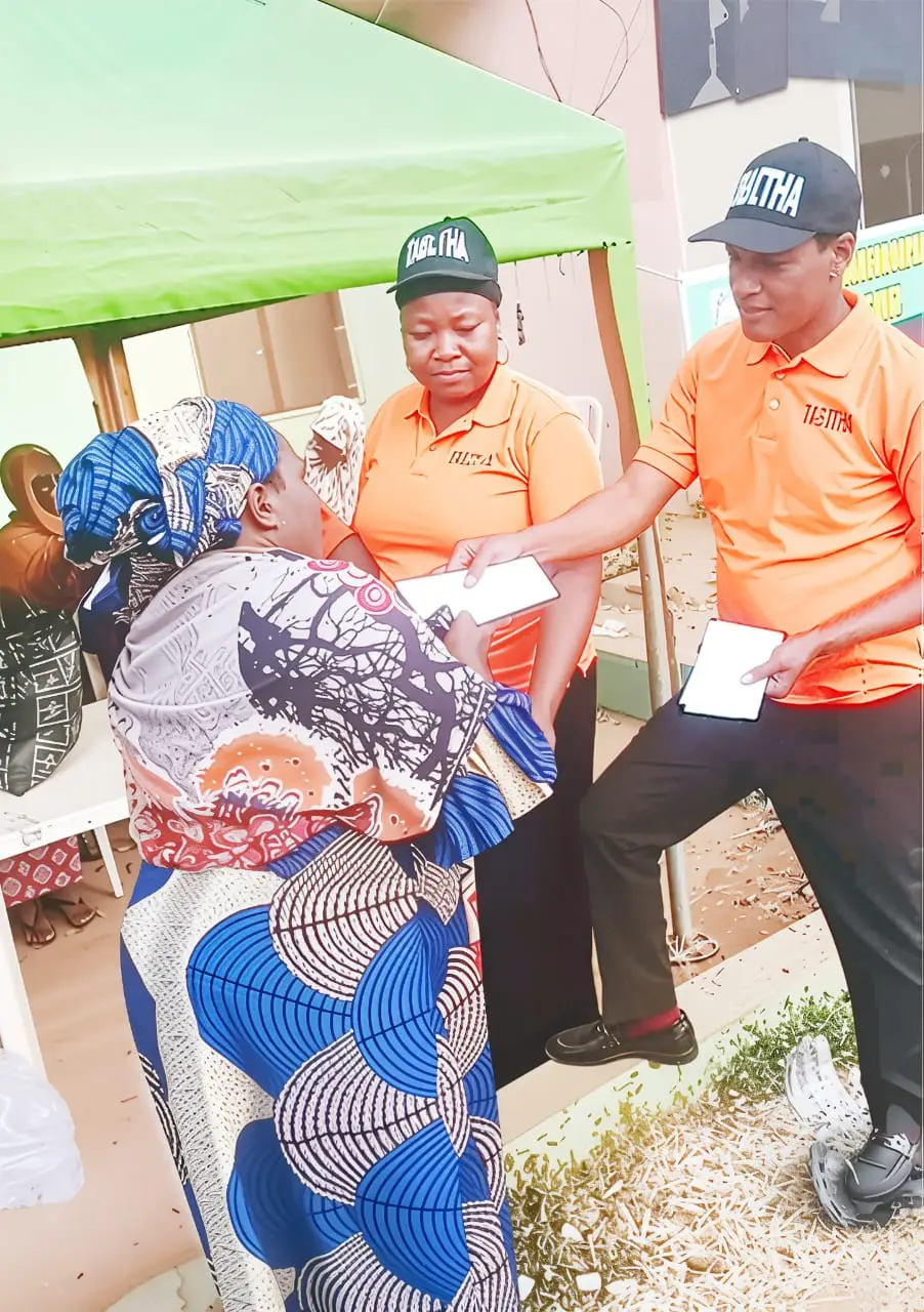 Cash presentation ceremony